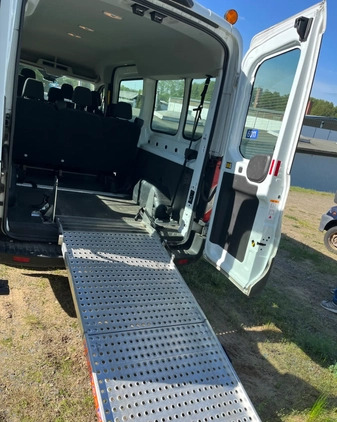 Ford Transit cena 69000 przebieg: 175000, rok produkcji 2020 z Szczecin małe 137